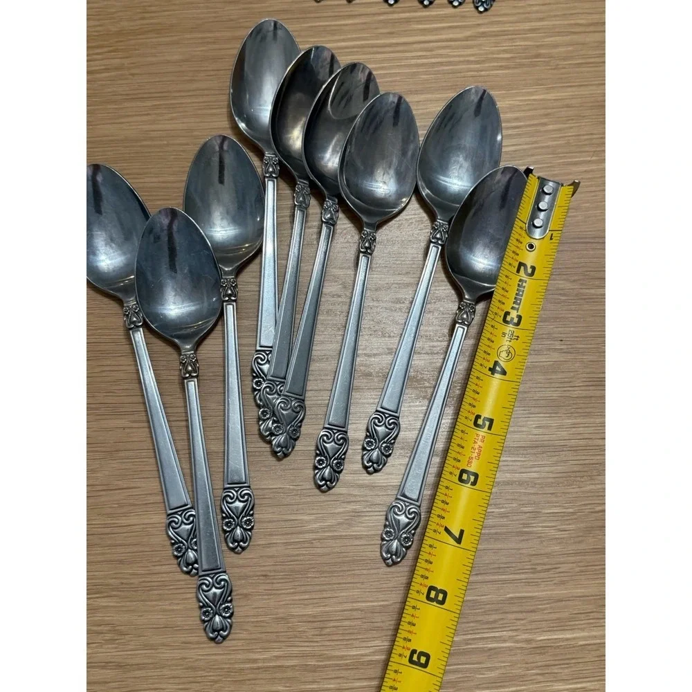Vintage UNF476 Unknown Stainless Flatware Japan 70 Pc Set